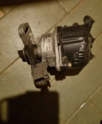Nissan Primera Spark distributor 