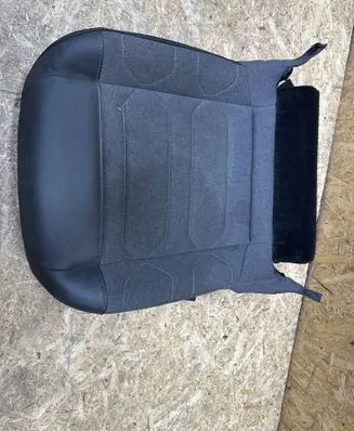 Citroen C4 III e-C4 Front driver seat 