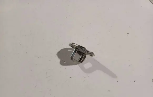 Mazda 3 II Front door lock loop/hook striker 