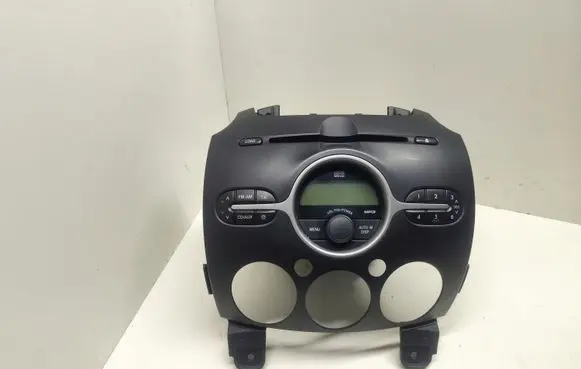 Radio/CD/DVD/GPS head unit