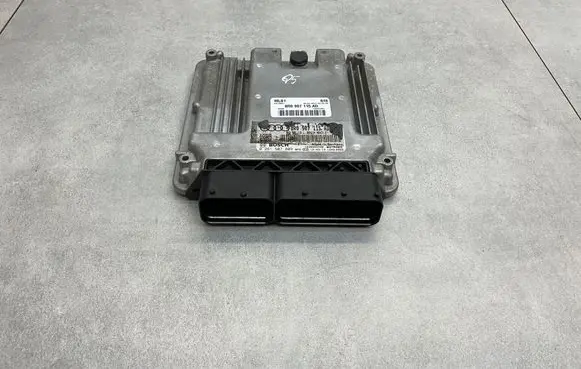 Audi Q5 SQ5 8R Engine control unit/module 8R0907115AD 0261S07809