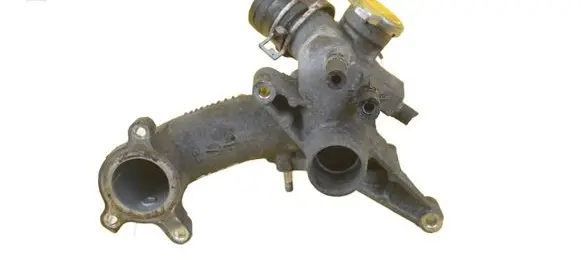 Lexus IS 220D-250-350 Thermostat/thermostat housing 4GRFSE
