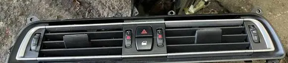 BMW 7 F01 F02 F03 F04 Dash center air vent grill 9115859 65040071