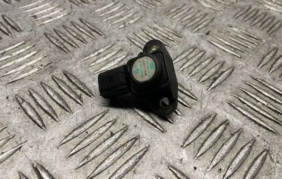 Mercedes-Benz E W212 Air pressure sensor A0061539728