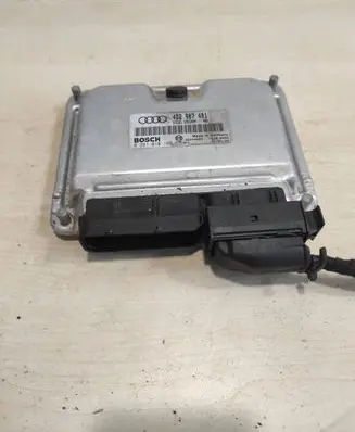 Audi A8 S8 D2 4D Engine control unit/module 4D2907401 28SA4629 0281010160