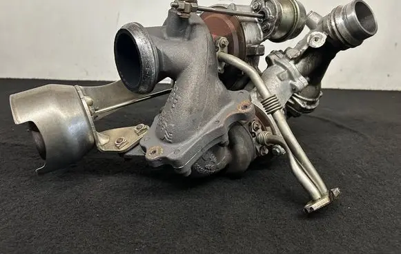 Mercedes-Benz E W212 Turbo A6510906180 10009700076 PK50231943