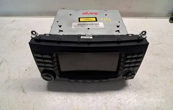 Mercedes-Benz CLK A209 C209 Radio/CD/DVD/GPS head unit A2098203889 A2038270062