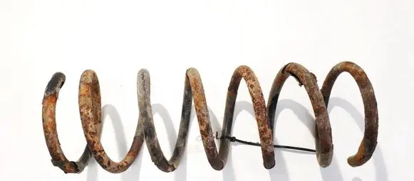 Ford Mondeo MK IV Rear coil spring