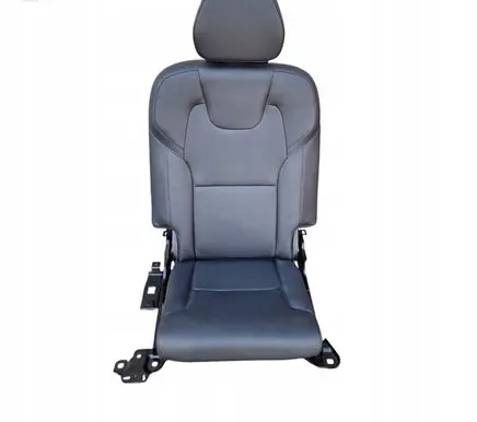 Volvo XC90 Front driver seat 849U217732248085