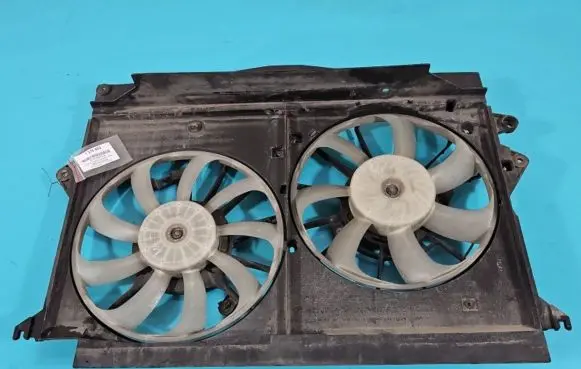 Toyota Avensis T270 Fan set 422750-3773 IMPRK1376863