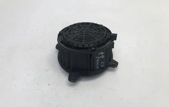 Opel Mokka B Front door speaker 9826326080