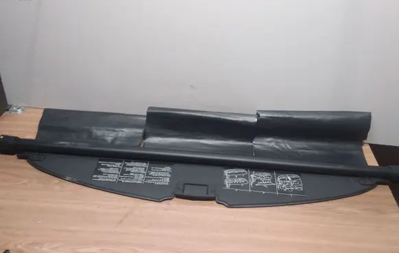 Parcel shelf load cover