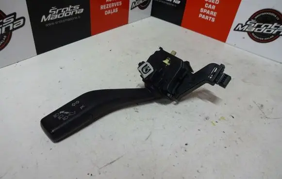 Skoda Octavia Mk2 (1Z) Indicator stalk 1K0953513E