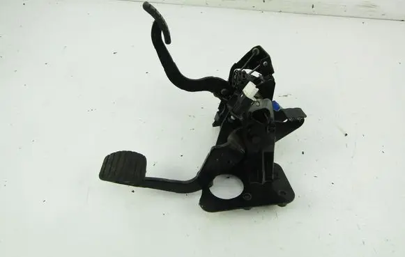 Renault Espace - Grand espace IV Pedal assembly 8200609859