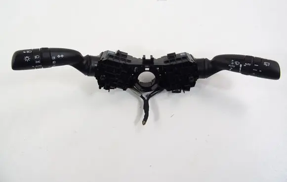 Toyota RAV 4 (XA50) Wiper turn signal indicator stalk/switch 3340017J781