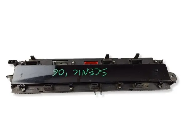 Renault Scenic II - Grand scenic II Speedometer (instrument cluster) P8200494956A
