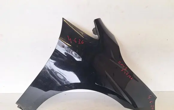 BMW 2 F46 Fender