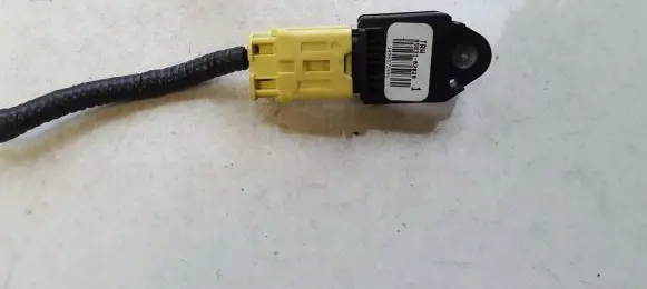 Lexus IS 220D-250-350 Airbag deployment crash/impact sensor 8983102020 89831-02020