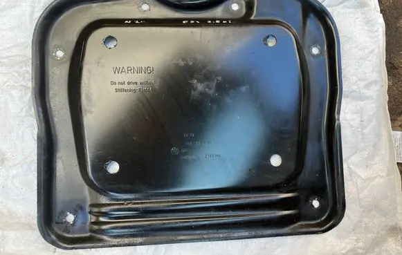 BMW X1 E84 Engine splash shield/under tray 6795159 44126795159