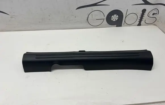 KIA Niro Front sill trim cover 85871AT000