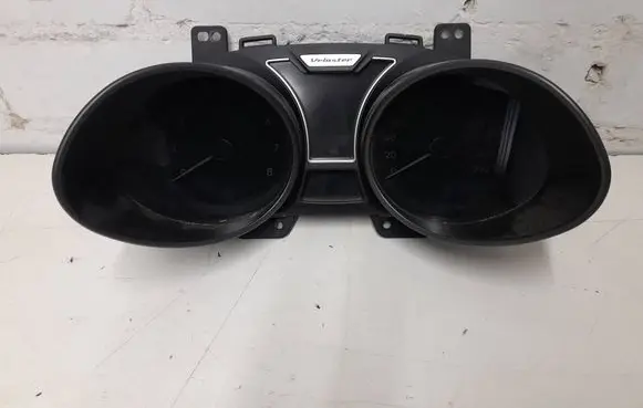 Hyundai Veloster Speedometer (instrument cluster) 940132V700PD5 232155