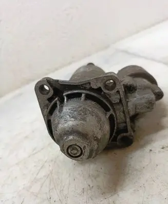 Ford Escort Starter motor 1005821597 0001107028