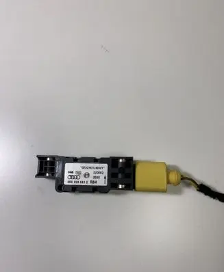 Audi A6 S6 C5 4B Airbag deployment crash/impact sensor 4B0959643 4B0959643E
