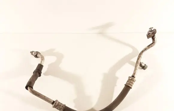 Mazda 3 I Air conditioning (A/C) pipe/hose