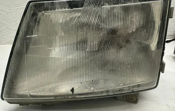 Mercedes-Benz Vito Viano W638 Headlight/headlamp 6388201961