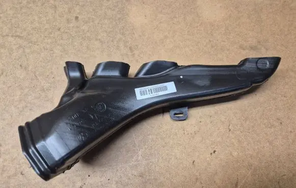 Volkswagen Tiguan Cabin air duct channel 5TB819151