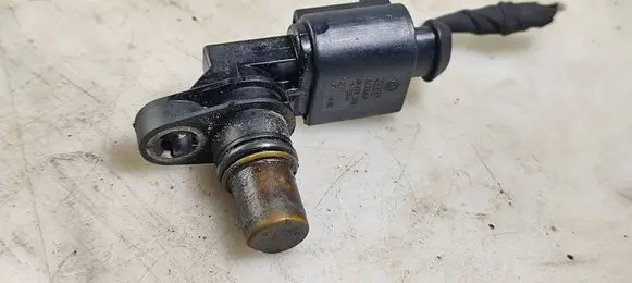 Audi A6 S6 C6 4F Camshaft position sensor 06E905163