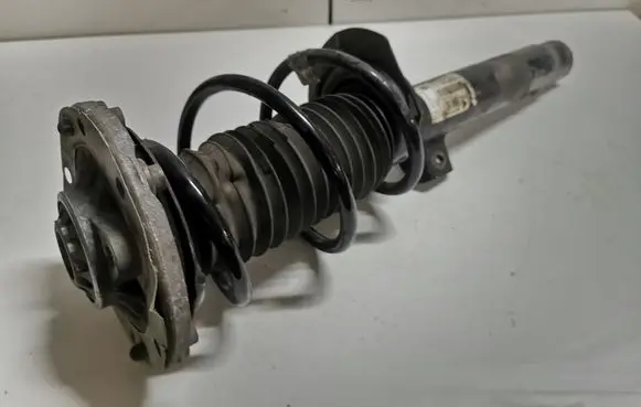 BMW 3 F30 F35 F31 Front shock absorber with coil spring 6873800