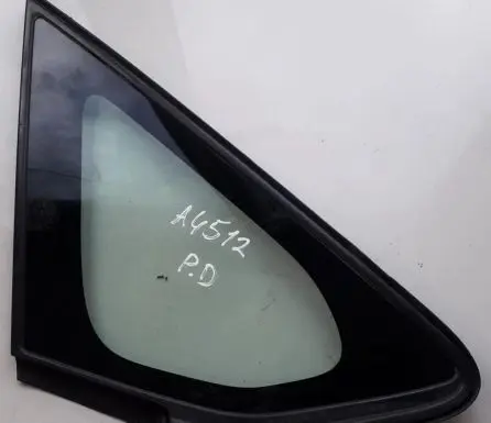 Toyota Auris 150 Front triangle window/glass 