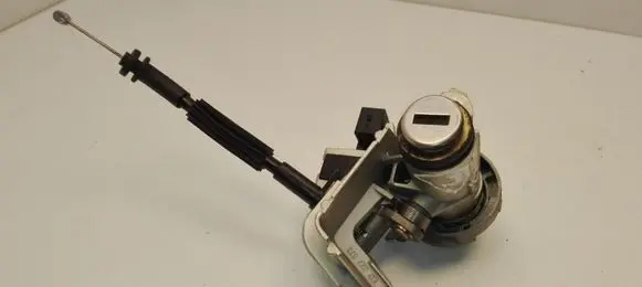 Audi A8 S8 D3 4E Tailgate exterior lock 4E0827573