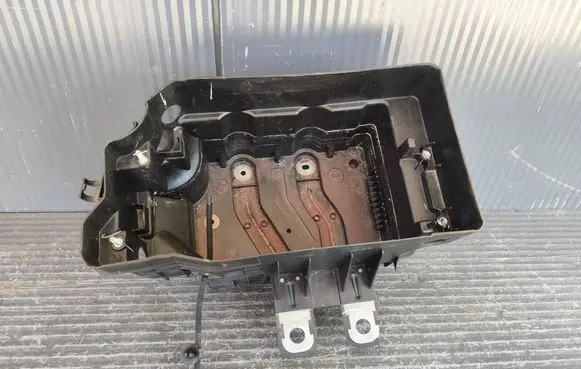 Renault Clio V Battery box tray 648945022R 648947760R