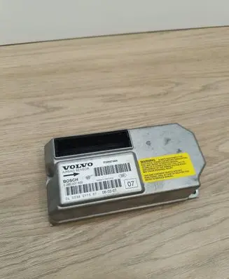 Volvo XC70 Airbag control unit/module P30667469 0038077507 0285001655