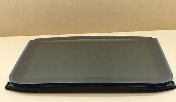 Lynk u0026 co 01 Sunroof glass 8889852771