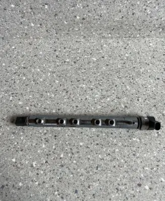 BMW 3 E90 E91 Fuel main line pipe 0445214183 640270 780912803