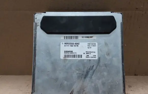 Mercedes-Benz C W203 Engine control unit/module A1111531979