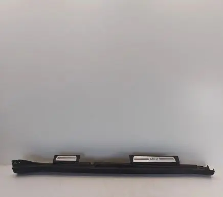 Mini Cooper Countryman R60 Sill 9801888