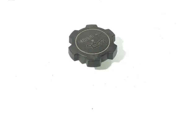 Toyota Corolla E120 E130 Oil filler cap 