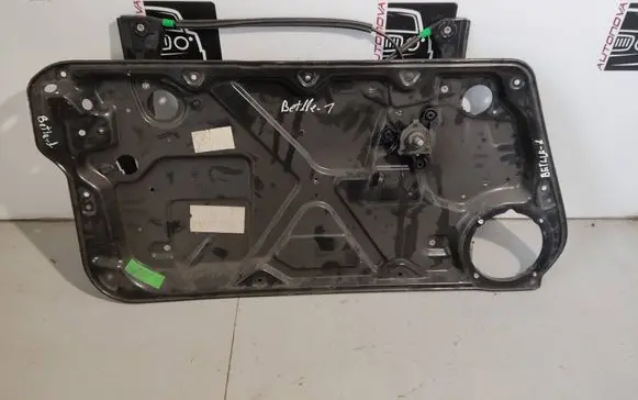 Volkswagen New Beetle Front door manual window regulator 1C0837751 0001370287