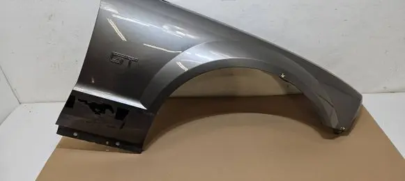 Ford Mustang VI Fender