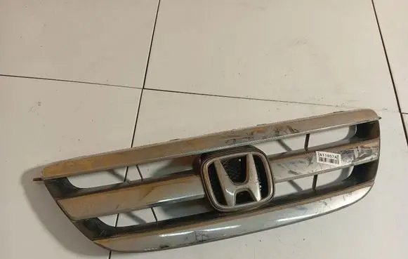 Honda FR-V Front grill 