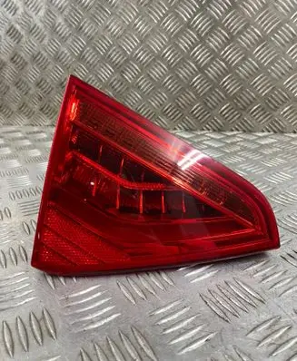 Audi A5 Sportback 8TA Tailgate rear/tail lights 8T0945093C