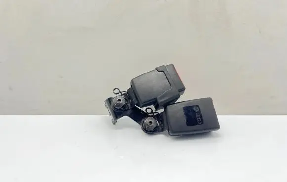 Audi A7 S7 4G Middle seatbelt buckle (rear) 4G0857739