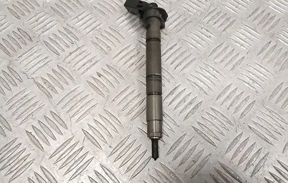Audi A6 S6 C7 4G Fuel injector 059130277CR