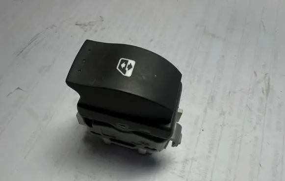 Renault Scenic II - Grand scenic II Cruise control switch 2808202 220510C 705112H