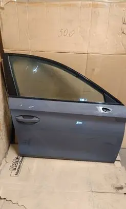 Cupra Leon Front door 