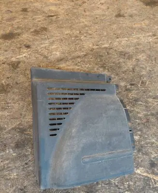 Trunk/boot lower side trim panel